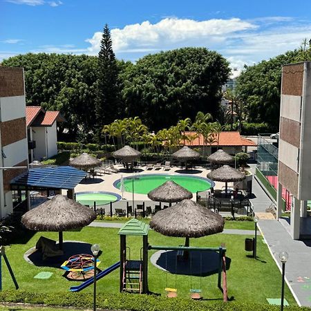 Apartamento De 3 Dormitorios Na Praia Brava - Condominio Curima Florianópolis Εξωτερικό φωτογραφία